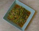 Foto langkah ke 4 dari resep Tumis Kembang Kates (Bunga Pepaya).