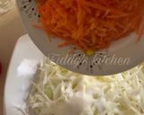 A picture of step 8 of Minced meat fried rice & easy coleslaw.