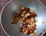 A picture of step 4 of Mango Flavour Rice Kheer.
