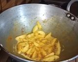 A picture of step 6 of Shrimp Curry.