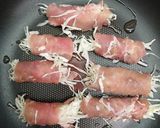 รูปขั้นตอนการทำที่ 2 ของ หมูม้วนกะหล่ำปลี