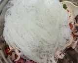 Gambar langkah 4 resipi Kerabu Suhun Sotong Thai.