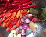 Foto langkah ke 1 dari resep Oseng Oseng Mercon Khas Yogyakarta.