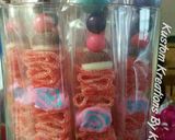 A picture of step 3 of Doc Mcstuffins Themed Candy Kabobs.