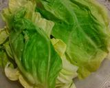 A picture of step 1 of Spring Cabbage and Thinly Sliced Pork Rolls.