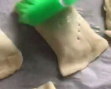Foto del paso 7 de la receta: Hojaldritos de acelgas silvestres y queso curado