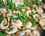 Foto langkah ke 6 dari resep Tumis Udang Buncis.