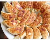 A picture of step 17 of Disappearing in a Flash! Juicy Shrimp Dumplings.