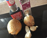 Foto del paso 1 de la receta: Hígado de ternera estofado con patatas en dados