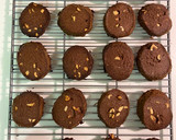 Foto del paso 8 de la receta: Galletas de cacao, naranja🍊 y cacahuetes🥜!!