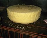 Foto langkah ke 5 dari resep Kue ulang tahun basecake bolu biasa.