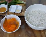 Hình bước làm 1 của món Cơm chiên trứng