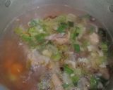 Foto langkah ke 2 dari resep 66. Sayur Sop Sederhana.