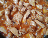 Foto langkah ke 4 dari resep Gochujang Stir-Fried Chicken.
