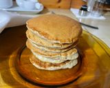 Foto del passaggio 4 della ricetta Pancakes vegan alla banana 🥞🍌🏳️‍🌈☮️🇺🇦