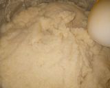 A picture of step 2 of Semolina swallow.