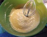 Foto del paso 2 de la receta: Bizcocho de nata con albaricoques fresco