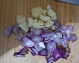 Foto langkah ke 1 dari resep Tumis bawang terasi.