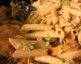 A picture of step 6 of Fettuccini Alfredo Chicken and Broccoli Pasta.