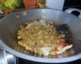 Foto langkah ke 4 dari resep Tumis jamur tiram & tempe ala kanak Lombok.