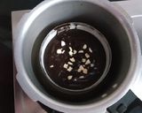 A picture of step 4 of Choco Oero cashew cake.