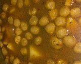 A picture of step 3 of Healthy Chana Soya Curry.