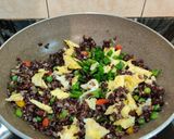 A picture of step 8 of EGG FRIED RICE with BLACK RICE.