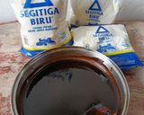Foto langkah ke 2 dari resep Tower Birthday Cake (Brownies).