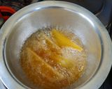 A picture of step 2 of Deep fried sweet potatoes.