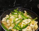 A picture of step 1 of Aloo gobhi shimla mirch sabzi.