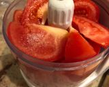 A picture of step 2 of Tomato and oil toast.