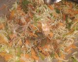 A picture of step 3 of Chicken veg roll samsoy filling.