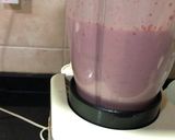 A picture of step 3 of Healthy Chia seeds oats Strawberry Smoothie.