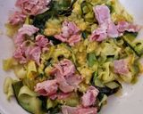 Une image de l'étape 4 de °Tagliatelles de courgettes à la carbonara°.