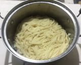 A picture of step 1 of Basic Filipino Spaghetti.