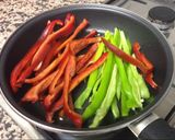 Foto del paso 2 de la receta: Burritos de pollo