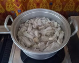 Foto langkah ke 1 dari resep Gulai Nangka Daun Singkong.