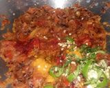 A picture of step 2 of Crab curry.