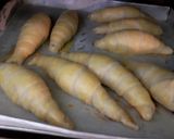 Foto langkah ke 4 dari resep Croissant Pistachio.