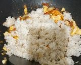 Foto langkah ke 3 dari resep Nasi Goreng Jamur Tiram.