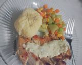Foto langkah ke 11 dari resep Simple Chicken Steak with Garlic-White Sauce (less oil).