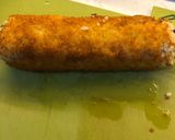 Foto langkah ke 7 dari resep Salmon sushi roll.