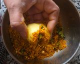 A picture of step 4 of Kathiyawadi Bharwa Baingan & Potato Sabji.