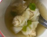 รูปขั้นตอนการทำที่ 2 ของ บะหมี่เกี๊ยวน้ำหมูกุ้ง