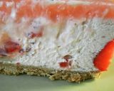Foto del passaggio 4 della ricetta Tofucake semifredda alle fragole