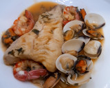 Foto del paso 10 de la receta: Merluza a la marinera