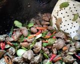 Foto langkah ke 7 dari resep Oseng Hati Ayam.