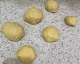 Foto langkah ke 2 dari resep Bolen pisang coklat misis.