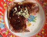 Hình bước làm 2 của món Sườn chiên ngũ vị hương