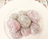Foto langkah ke 6 dari resep Mochi Isi Coklat.